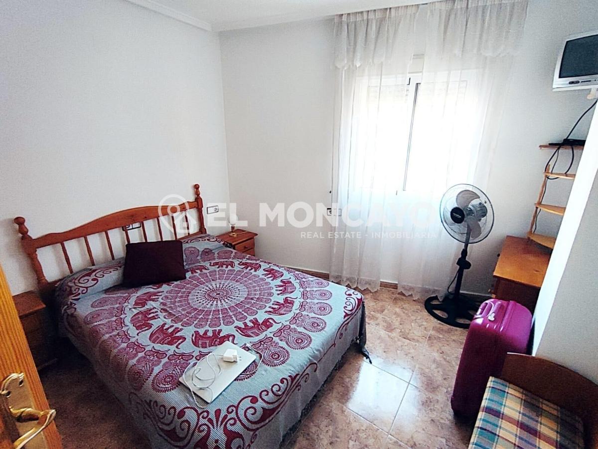 Apartment in Guardamar del Segura, Alicante, Spain 2 bedrooms, 67 sq.m. No. 183775