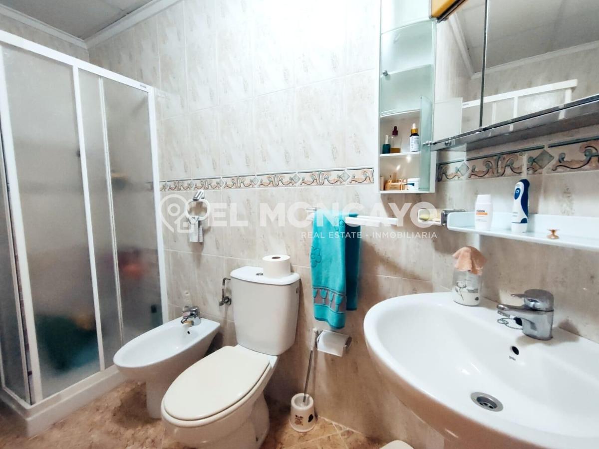Apartment in Guardamar del Segura, Alicante, Spain 2 bedrooms, 67 sq.m. No. 183775