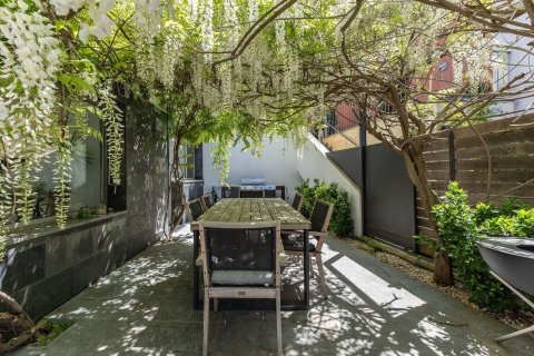 Talo myytävänä Esplugues de Llobregat, Barcelona, Espanja, 5 makuuhuonetta, 351 m2 No. 182595 - kuva 21