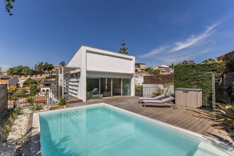 Talo Esplugues de Llobregat, Barcelona, Espanja 5 makuuhuonetta, 351 m2 No. 182595