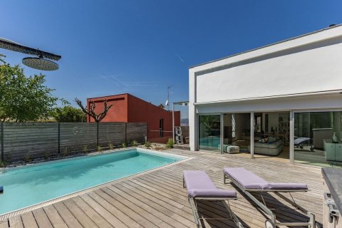 Talo myytävänä Esplugues de Llobregat, Barcelona, Espanja, 5 makuuhuonetta, 351 m2 No. 182595 - kuva 14