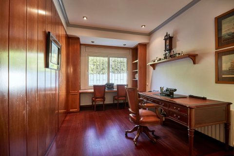 Talo myytävänä Sant Just Desvern, Barcelona, Espanja, 6 makuuhuonetta, 562 m2 No. 182596 - kuva 20
