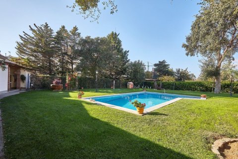 Talo myytävänä Sant Just Desvern, Barcelona, Espanja, 6 makuuhuonetta, 562 m2 No. 182596 - kuva 6