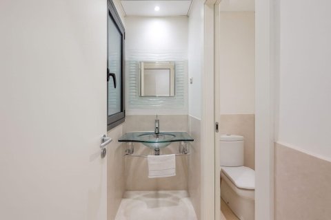 Talo myytävänä Esplugues de Llobregat, Barcelona, Espanja, 5 makuuhuonetta, 492 m2 No. 182594 - kuva 13