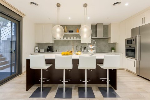 Talo myytävänä Esplugues de Llobregat, Barcelona, Espanja, 5 makuuhuonetta, 492 m2 No. 182594 - kuva 7