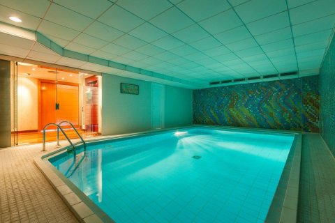 Talo myytävänä Esplugues de Llobregat, Barcelona, Espanja, 7 makuuhuonetta, 960 m2 No. 182597 - kuva 11