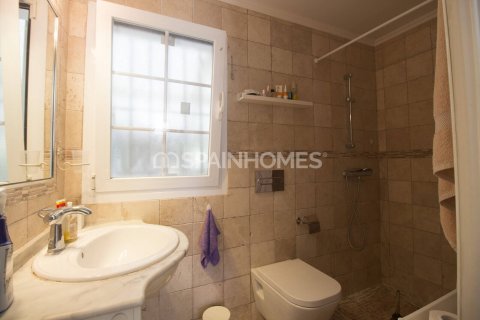 Villa for sale in Mijas, Malaga, Spain 2 bedrooms, 90 sq.m. No. 146487 - photo 16