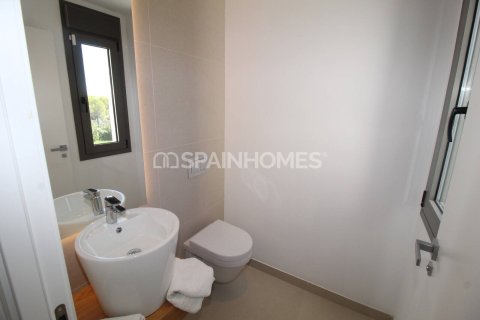 Villa till salu i Finestrat, Alicante, Spanien 4 sovrum, 258 kvm. Nr. 146489 - foto 17
