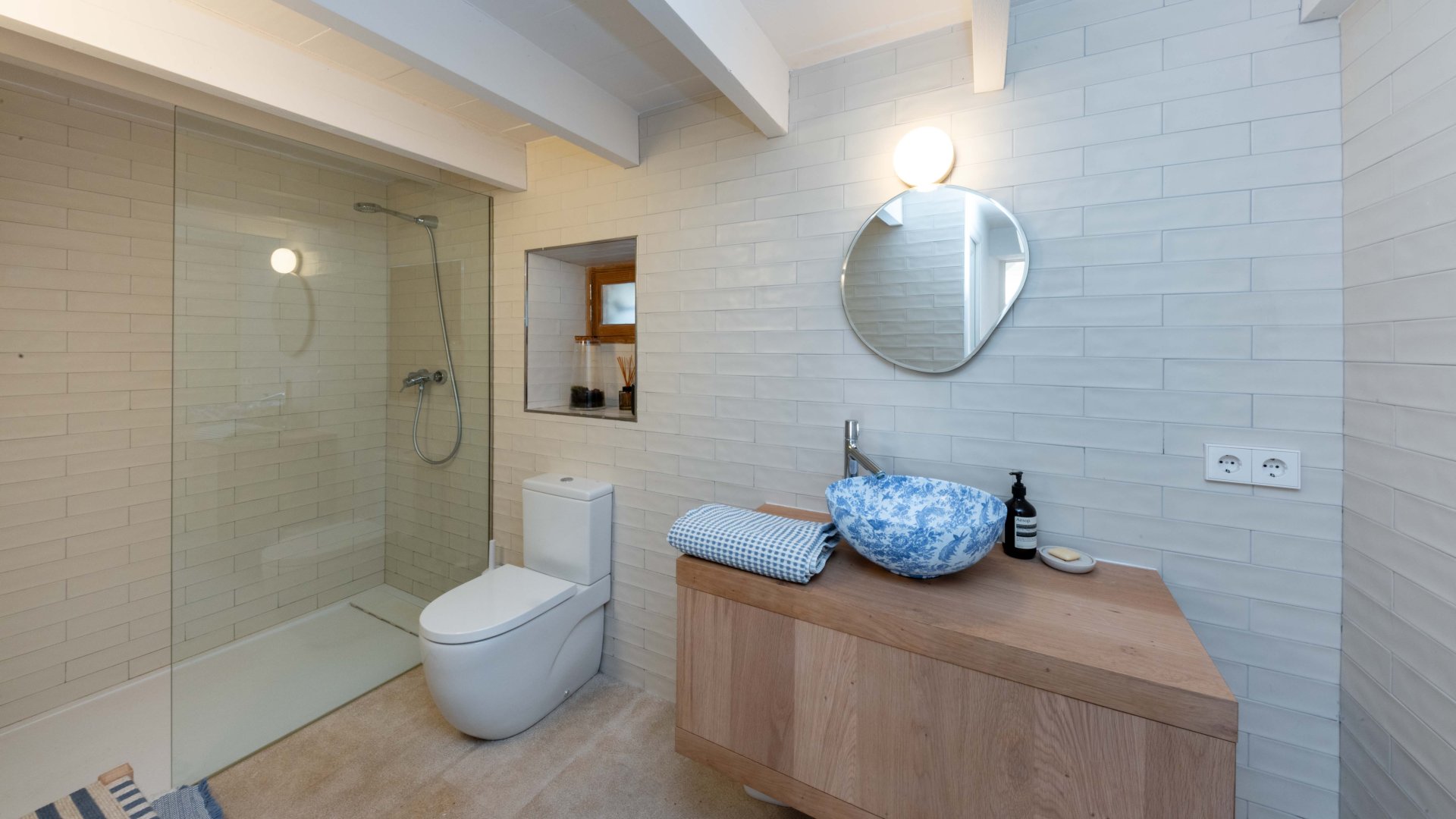 Finca in Pollenca, Mallorca, Spain 6 bedrooms, 450 sq.m. No. 146486