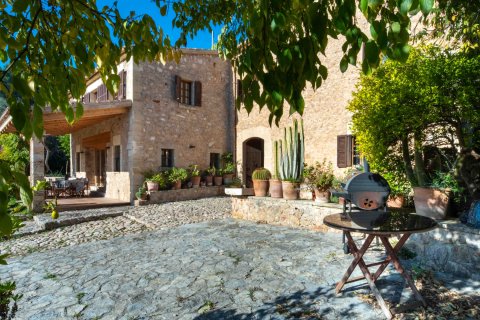 Finca à vendre à Pollenca, Mallorca, Espagne, 6 chambres, 450 m2 No. 146486 - photo 1