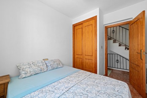 Villa for sale Torrevieja, Alicante, Spain 3 bedrooms, 100 sq.m. No. 138045 - photo 15