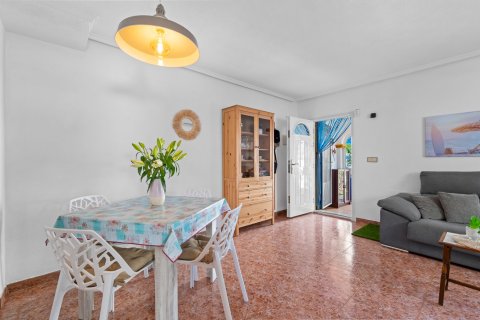 Villa for sale Torrevieja, Alicante, Spain 3 bedrooms, 100 sq.m. No. 138045 - photo 7