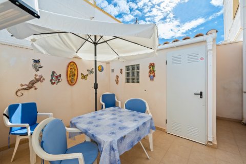 Villa for sale Torrevieja, Alicante, Spain 3 bedrooms, 100 sq.m. No. 138045 - photo 26