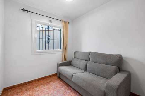Villa for sale Torrevieja, Alicante, Spain 3 bedrooms, 100 sq.m. No. 138045 - photo 11
