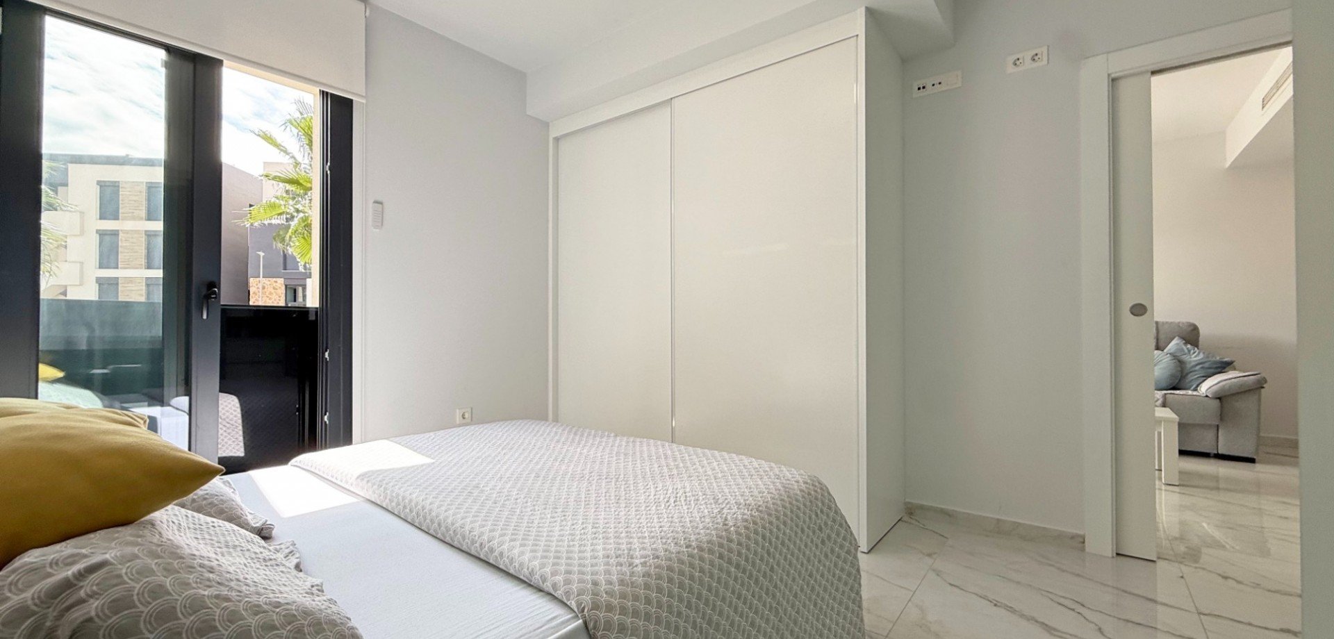 Lägenhet i Alicante, Spanien 2 sovrum, 75 kvm. Nr. 138043