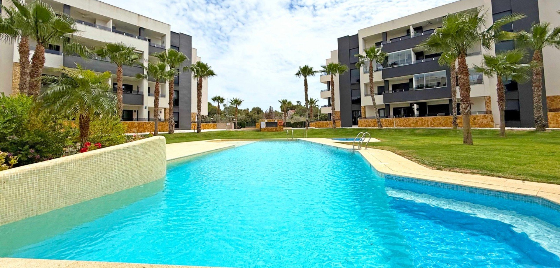 Lägenhet i Alicante, Spanien 2 sovrum, 75 kvm. Nr. 138043