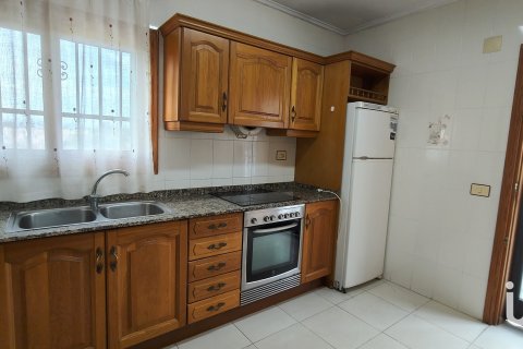 Продажа дома в Нулес, Кастельон, Испания 4 спальни, 202м2 №152993 - фото 10
