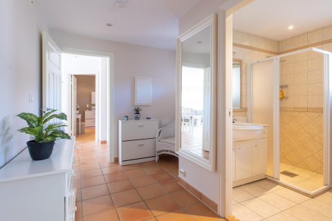 Villa zum Verkauf in Albir, Alicante, Spanien 7 Schlafzimmer, 334 m2 Nr. 136725 - Foto 27