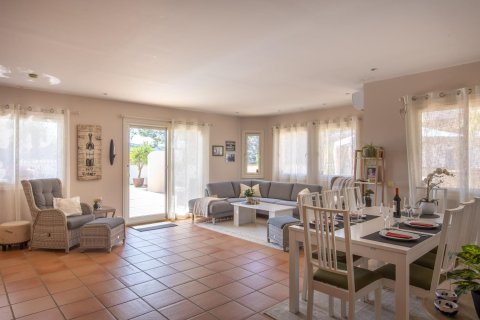 Villa zum Verkauf in Albir, Alicante, Spanien 7 Schlafzimmer, 334 m2 Nr. 136725 - Foto 9