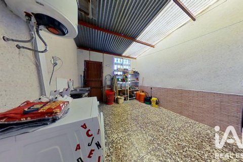 House for sale in Crevillent, Alicante, Spain 3 bedrooms, 165 sq.m. No. 187803 - photo 25