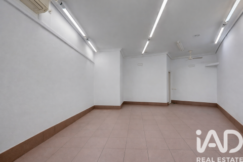 Liikekiinteistö myytävänä Hondarribia, Gipuzkoa, Espanja, 1 makuuhuone, 27 m2 No. 187808 - kuva 8