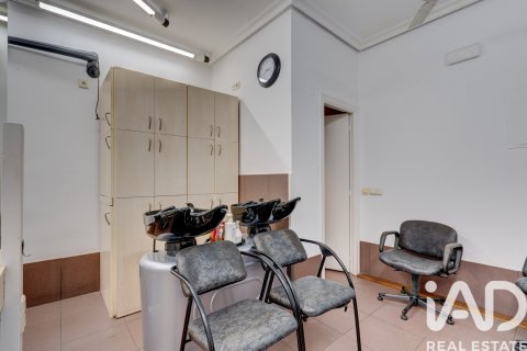 Liikekiinteistö myytävänä Hondarribia, Gipuzkoa, Espanja, 1 makuuhuone, 27 m2 No. 187808 - kuva 9