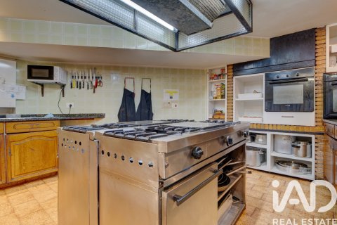 Liikekiinteistö myytävänä Eibar, Gipuzkoa, Espanja, 1 makuuhuone, 120 m2 No. 187807 - kuva 16