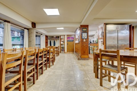 Liikekiinteistö myytävänä Eibar, Gipuzkoa, Espanja, 1 makuuhuone, 120 m2 No. 187807 - kuva 6