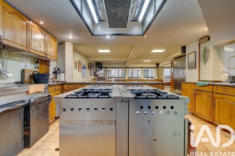 Liikekiinteistö myytävänä Eibar, Gipuzkoa, Espanja, 1 makuuhuone, 120 m2 No. 187807 - kuva 14