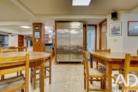 Liikekiinteistö myytävänä Eibar, Gipuzkoa, Espanja, 1 makuuhuone, 120 m2 No. 187807 - kuva 17