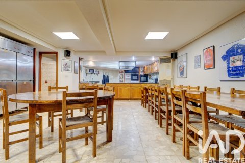 Liikekiinteistö myytävänä Eibar, Gipuzkoa, Espanja, 1 makuuhuone, 120 m2 No. 187807 - kuva 7