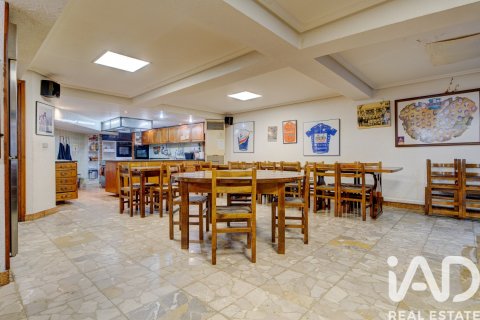 Liikekiinteistö myytävänä Eibar, Gipuzkoa, Espanja, 1 makuuhuone, 120 m2 No. 187807 - kuva 3