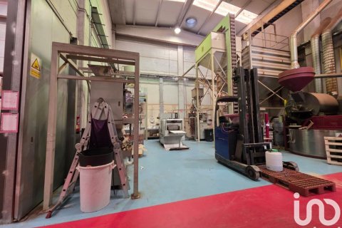 Продажа коммерческой недвижимости в Сервелло, Барселона, Испания 1128м2 №153438 - фото 8