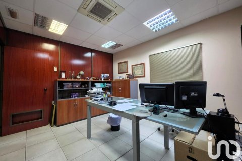 Продажа коммерческой недвижимости в Сервелло, Барселона, Испания 1128м2 №153438 - фото 23