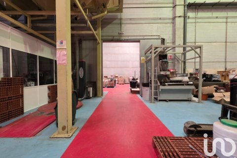 Продажа коммерческой недвижимости в Сервелло, Барселона, Испания 1128м2 №153438 - фото 10