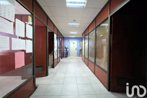 Продажа коммерческой недвижимости в Сервелло, Барселона, Испания 1128м2 №153438 - фото 20