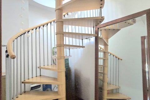 Paritalo myytävänä Santa Perpetua De Mogoda, Barcelona, Espanja, 2 makuuhuonetta, 160 m2 No. 153439 - kuva 15