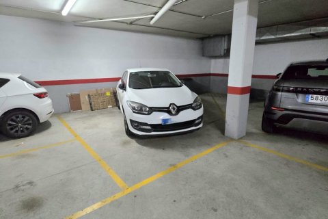 Paritalo myytävänä Santa Perpetua De Mogoda, Barcelona, Espanja, 2 makuuhuonetta, 160 m2 No. 153439 - kuva 23