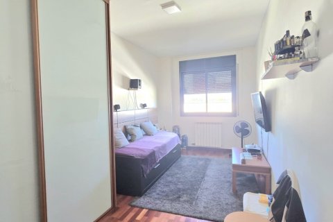 Paritalo myytävänä Santa Perpetua De Mogoda, Barcelona, Espanja, 2 makuuhuonetta, 160 m2 No. 153439 - kuva 12