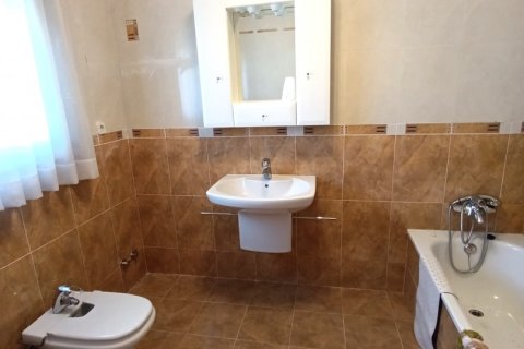 Продажа дома в Эспаррегуэра, Барселона, Испания 5 спален, 702м2 №153441 - фото 19