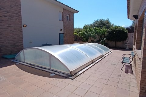 Продажа дома в Эспаррегуэра, Барселона, Испания 5 спален, 702м2 №153441 - фото 23