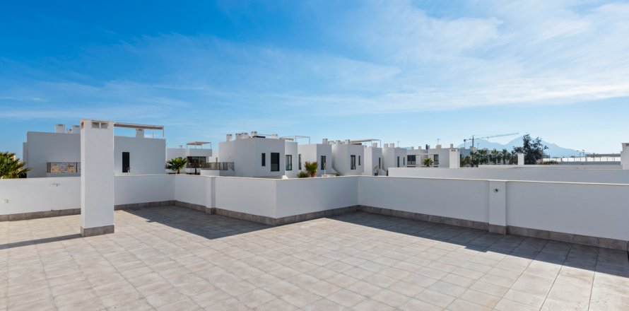 Villa a Mar De Cristal, Murcia, Spagna 3 camere da letto, 165 mq. N° 156465