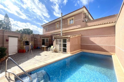 Villa in Formentera del Segura, Alicante, Spain 5 bedrooms, 500 sq.m. No. 189512