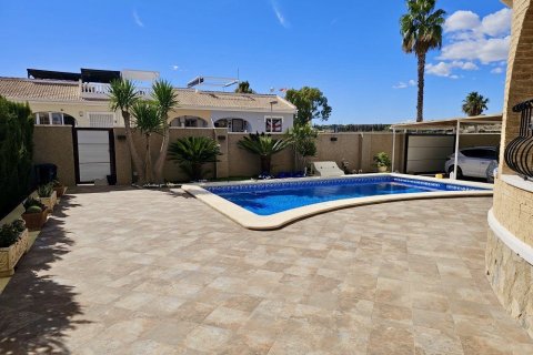 Villa à vendre à Benijofar, Alicante, Espagne, 3 chambres, 119 m2 No. 189511 - photo 20