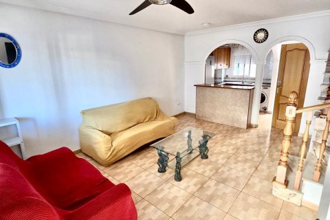 House for sale in Torrevieja, Alicante, Spain 3 bedrooms, 92 sq.m. No. 165920 - photo 4