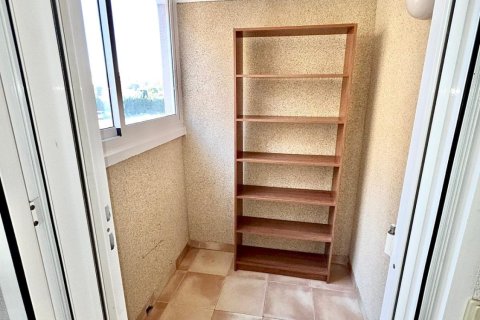 House for sale in Torrevieja, Alicante, Spain 3 bedrooms, 92 sq.m. No. 165920 - photo 14