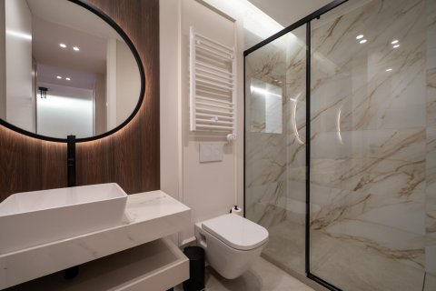 Dzīvoklis pārdošanā Madrid, Spānijā 3 istabas, 120 m2 Nr. 165923 - attēls 28