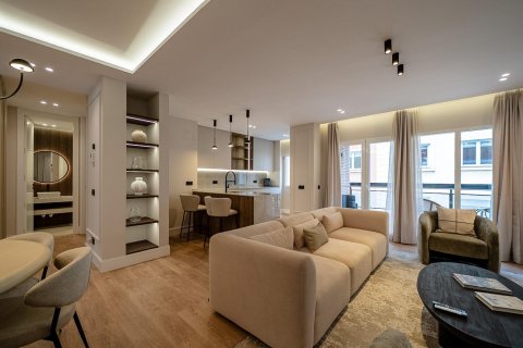 Dzīvoklis pārdošanā Madrid, Spānijā 3 istabas, 120 m2 Nr. 165923 - attēls 4