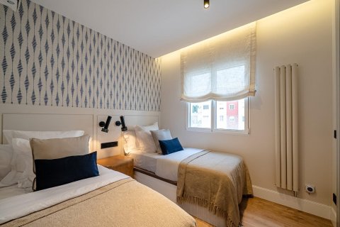 Dzīvoklis pārdošanā Madrid, Spānijā 3 istabas, 120 m2 Nr. 165923 - attēls 24