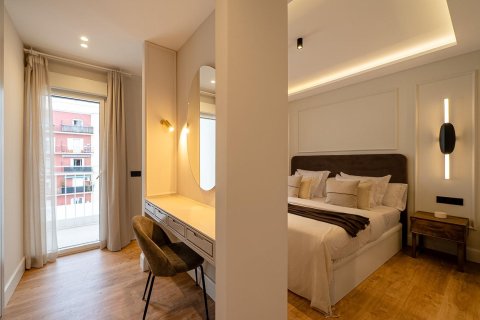 Dzīvoklis pārdošanā Madrid, Spānijā 3 istabas, 120 m2 Nr. 165923 - attēls 16
